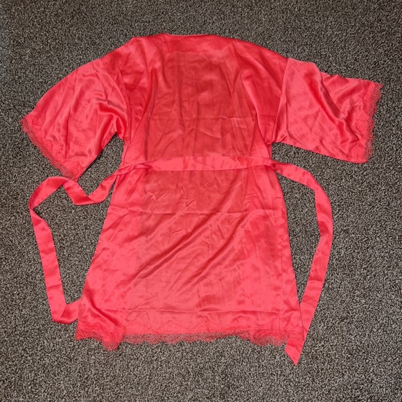 Victoria’s Secret Robe - Picture 3 of 3